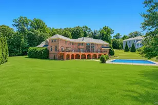 250 Oyster Bay Road, Locust Valley, NY 11560 - Photo 5