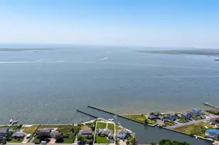40 Laura Lee Dr, Center Moriches, NY 11934 - Photo 31