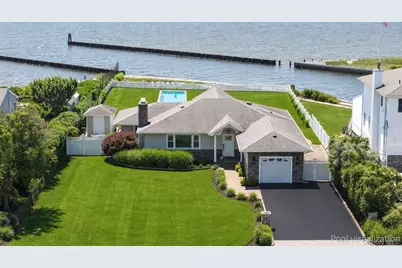 40 Laura Lee Drive, Center Moriches, NY 11934 - Photo 1