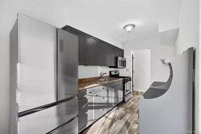 4 Colonial Road #96, Beacon, NY 12508 - Photo 9