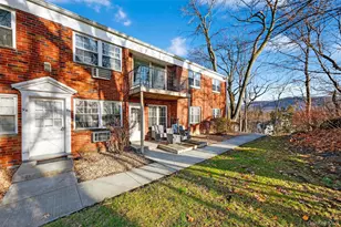 4 Colonial Rd, Beacon, NY 12508 - Photo 7