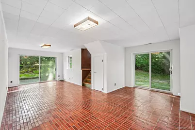 234 Duxbury Road, Purchase, NY 10577 - Photo 17