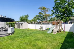 3977 Baylis Rd, Seaford, NY 11783 - Photo 27