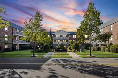 120 Morris Avenue #b5, Rockville Centre, NY 11570 - Photo 17