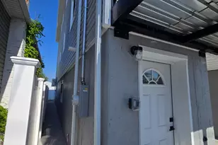 508 Beach 45 St, Far Rockaway, NY 11691 - Photo 3