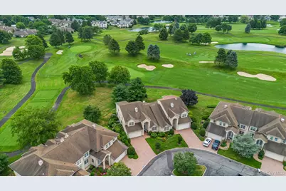 363 Altessa Boulevard, Melville, NY 11747 - Photo 33