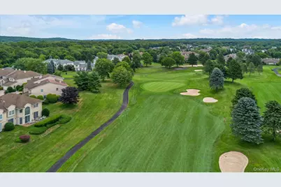 363 Altessa Boulevard, Melville, NY 11747 - Photo 39