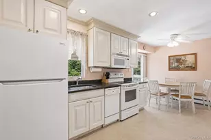 72 Dix Hwy, Dix Hills, NY 11746 - Photo 9