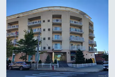 81-14 Queens Boulevard #PH6C, Elmhurst, NY 11373 - Photo 21