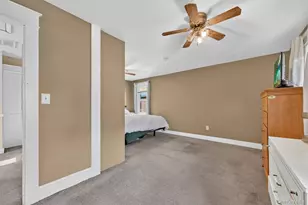 9 E Stone St, Newburgh, NY 12550 - Photo 27