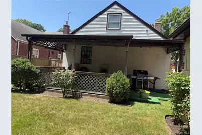 20938 Whitehall Terrace, Queens Village, NY 11427 - Photo 5