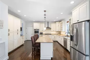 16 Noble Ct, Mahopac, NY 10541 - Photo 3
