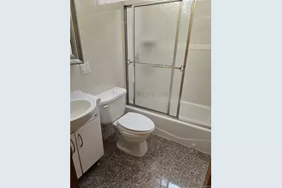 147-30 Cherry Avenue, Flushing, NY 11355 - Photo 5