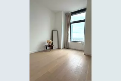3 Court Square #4610, Long Island City, NY 11101 - Photo 15