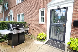 133 Hilltop Acres, Yonkers, NY 10704 - Photo 3