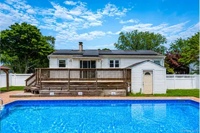 3010 Sipp Avenue, Medford, NY 11763 - Photo 27