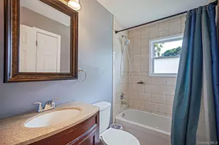 3010 Sipp Ave, Medford, NY 11763 - Photo 11