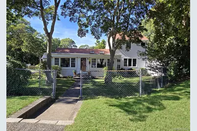 3 Broadway, Ronkonkoma, NY 11779 - Photo 1