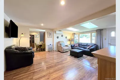 3 Broadway, Ronkonkoma, NY 11779 - Photo 9