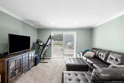 6 Stratton Lane, Stony Brook, NY 11790 - Photo 15