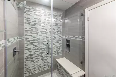2590 Riverside Drive, Wantagh, NY 11793 - Photo 19