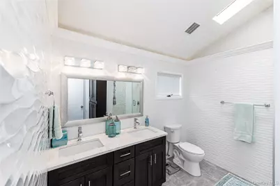 2590 Riverside Drive, Wantagh, NY 11793 - Photo 11