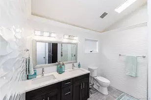 2590 Riverside Dr, Wantagh, NY 11793 - Photo 11