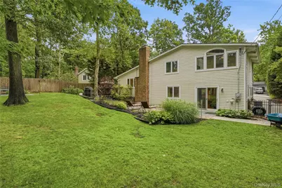 16 Sagamore Road, East Norwich, NY 11732 - Photo 27