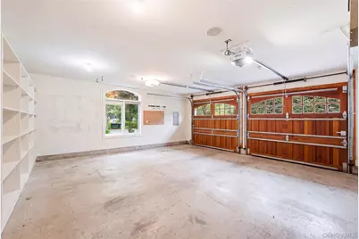 16 Sagamore Road, East Norwich, NY 11732 - Photo 23
