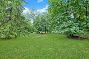 1 Long Meadow Dr, Monsey, NY 10952 - Photo 25