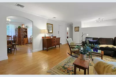 1 Long Meadow Drive, Monsey, NY 10952 - Photo 5