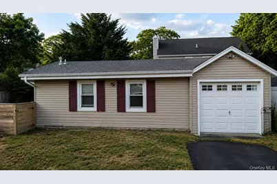 222 S. Dunton Avenue, Patchogue, NY 11772 - Photo 15