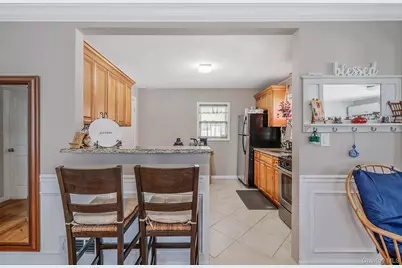 135 Clayton Street, Central Islip, NY 11722 - Photo 9