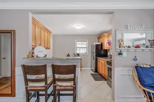 135 Clayton St, Central Islip, NY 11722 - Photo 9