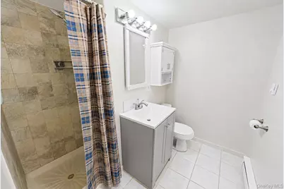 135 Clayton Street, Central Islip, NY 11722 - Photo 19