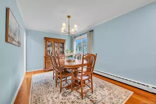 26 Patton Blvd, New Hyde Park, NY 11040 - Photo 5