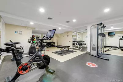 64-05 Yellowstone Boulevard #PH504, Forest Hills, NY 11375 - Photo 27