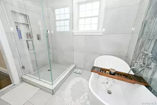 816 Gehrig Ave, Franklin Square, NY 11010 - Photo 31