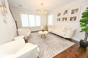 816 Gehrig Ave, Franklin Square, NY 11010 - Photo 13