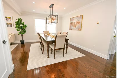 816 Gehrig Avenue, Franklin Square, NY 11010 - Photo 21