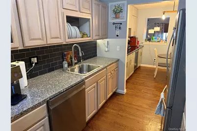 268 Maplewood Drive, South Salem, NY 10590 - Photo 5