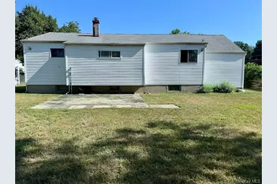 617 Freeman Avenue, Brentwood, NY 11717 - Photo 13