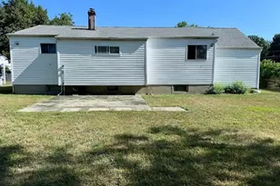 617 Freeman Ave, Brentwood, NY 11717 - Photo 13