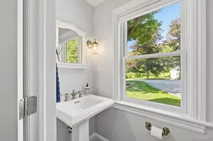 55 Harris Rd, Katonah, NY 10536 - Photo 9