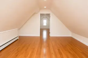 188-06 Soho Dr, Hollis, NY 11423 - Photo 19