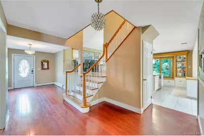 3 Spruce Circle, Farmingville, NY 11738 - Photo 3