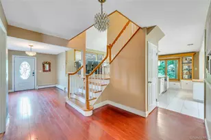 3 Spruce Cir, Farmingville, NY 11738 - Photo 3