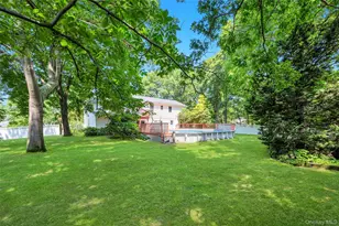 3 Spruce Cir, Farmingville, NY 11738 - Photo 37