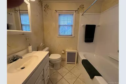 51 Coakley Avenue, Harrison, NY 10528 - Photo 11