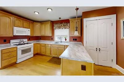 43 Montgomery Street, Goshen, NY 10924 - Photo 13